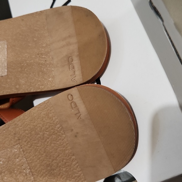 Aldo Yilavia Cognac/Bronze Flip Flops 8.5 - Picture 7 of 7